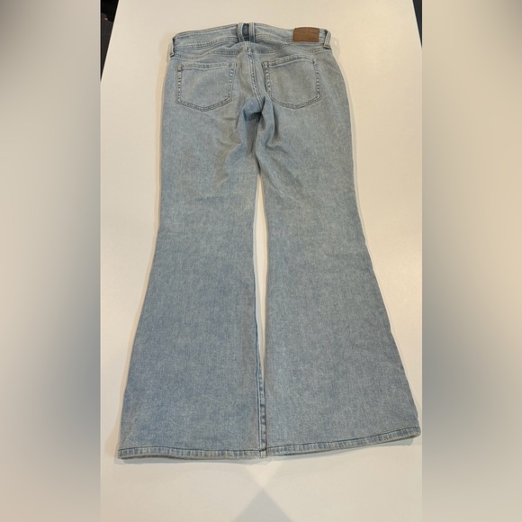 2/$20 Aeropostale Denim Flare Jeans in Light Blue 90s inspired jeans - Picture 6 of 9